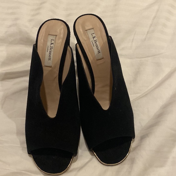 GUC Black LK Bennett heels - Picture 2 of 4